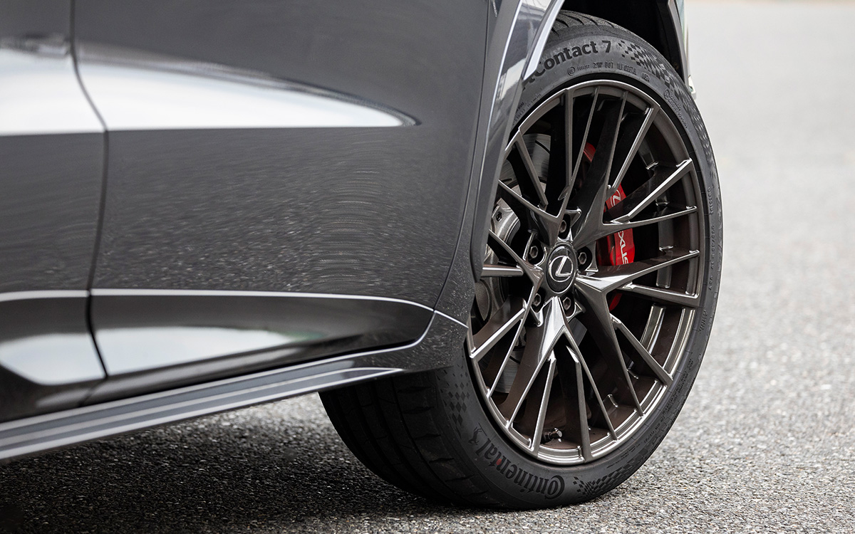 19” ALUMINUM WHEELS