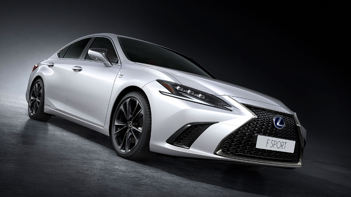 LUXURY LEXUS ES FOCUSES ON HYBRID-ONLY MODEL