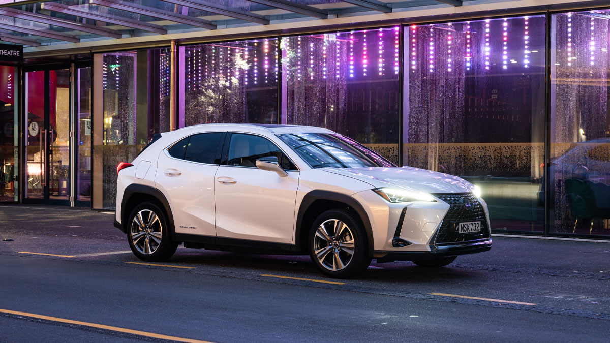 ZERO-EMITTING UX 300E LEADS ELECTRIFYING LEXUS RANGE